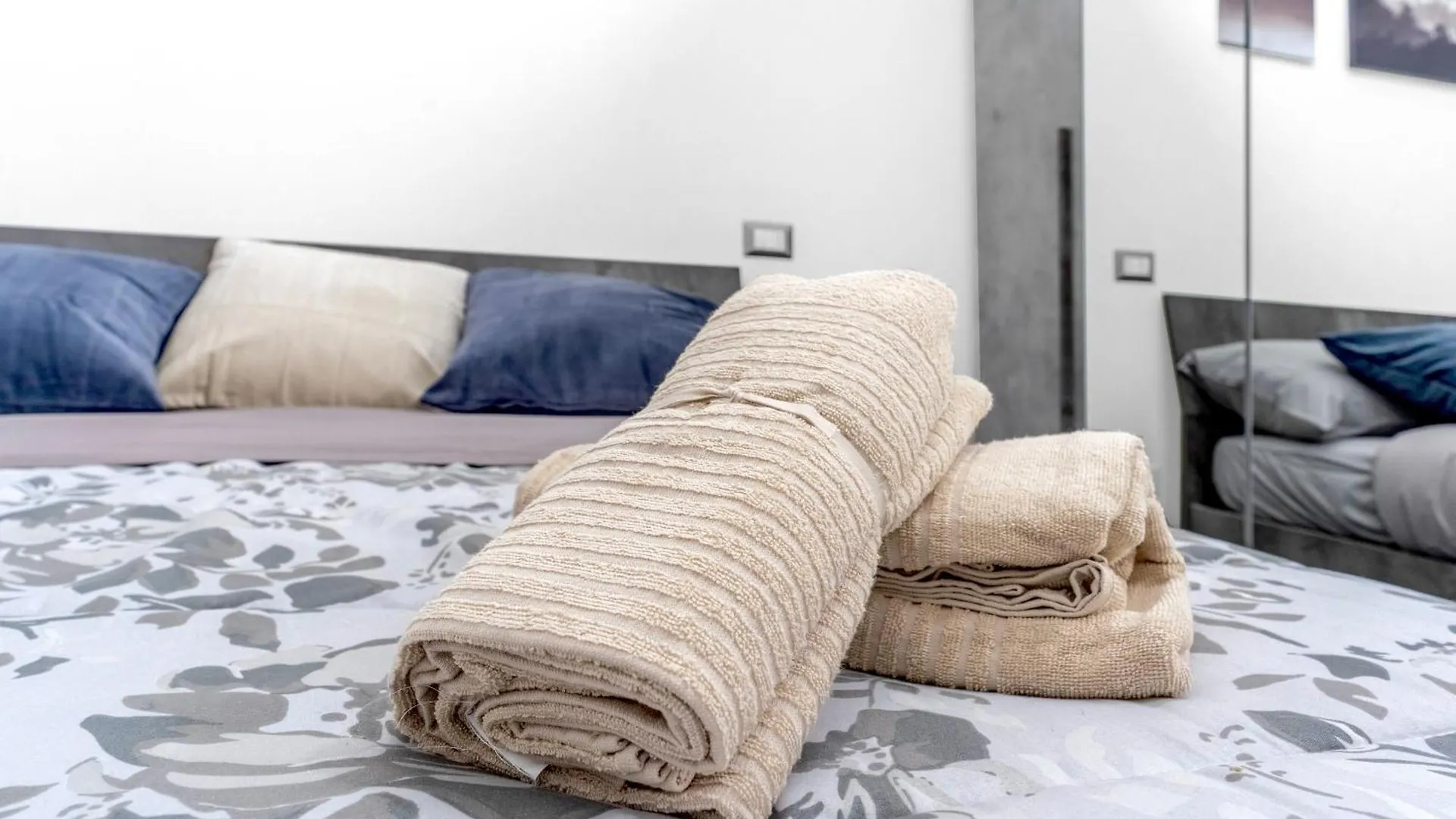 Porta Venezia-Duomo Modern Loft Ac Wifi Apartment Milan 0*,  Italy