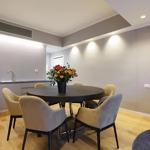 Prestige Boutique -piazza Duomo מילאנו