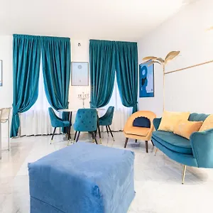  Apartment Monte Napoleone Split-level Terrace - Collection