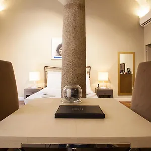 Hemeras Boutique Homes - Design In Center Apartment